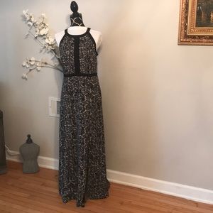 White House/Black market dress